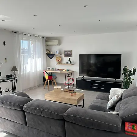Apartamento T3 Proches Arenes Nîmes